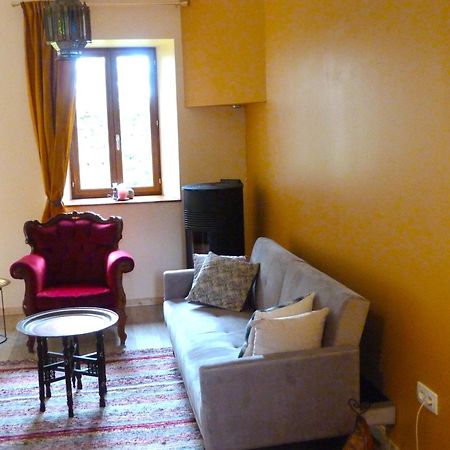 Chambres D'Hotes La Fougeraie Malvieres Екстер'єр фото